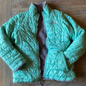 NORTH FACE Reversible Teal/Aqua and Gray Mossbud Swirl Jacket   GIRLS. MM 10-12